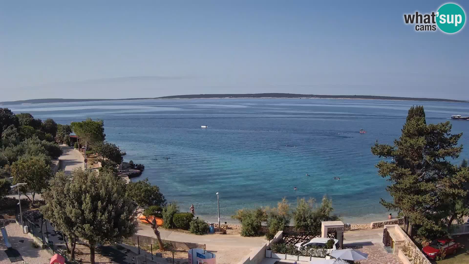Spletna kamera Plaža Male Mandre – Pogled v živo z otoka Pag