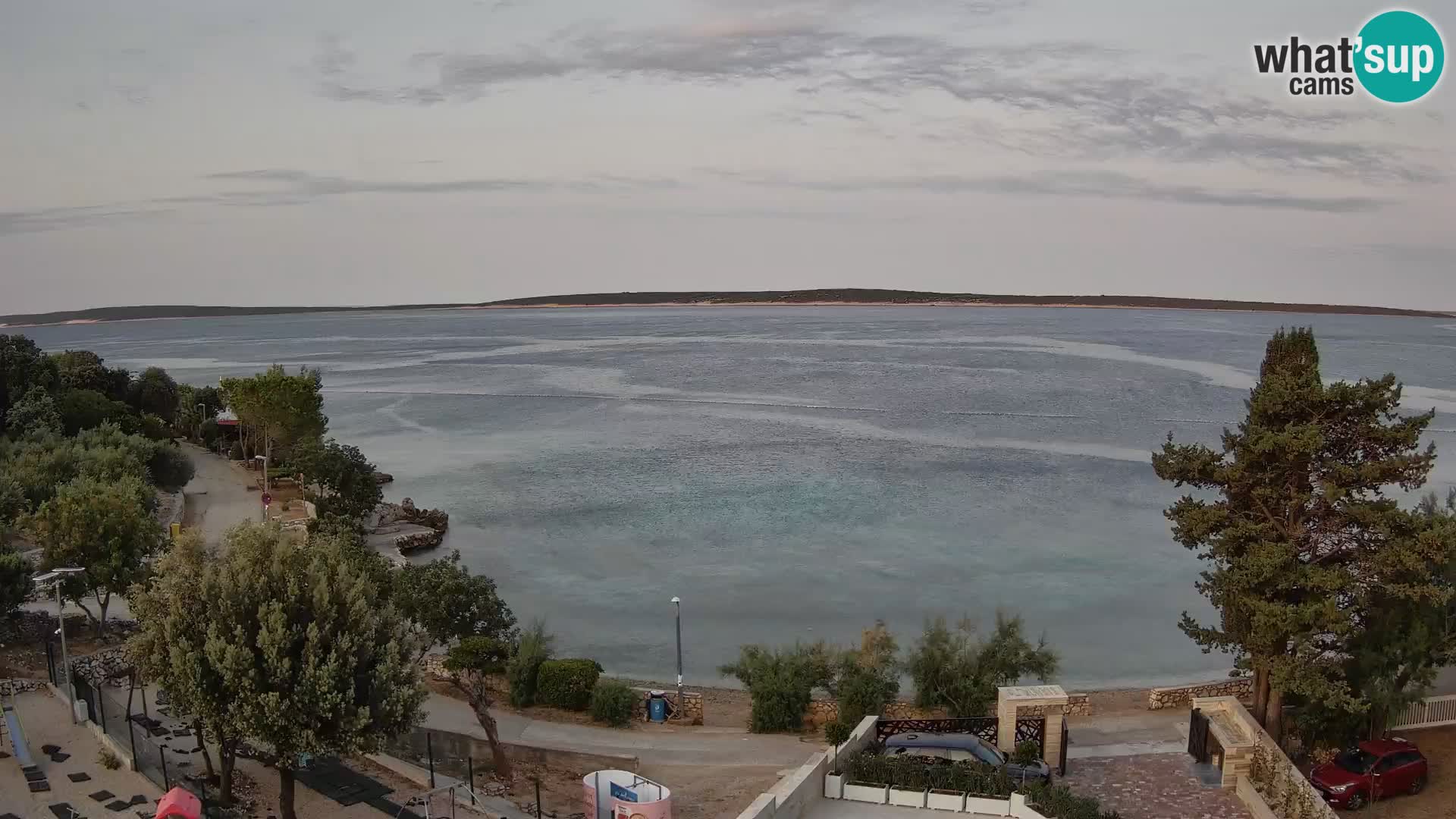 Web kamera Plaža Male Mandre – Pogled uživo s otoka Paga