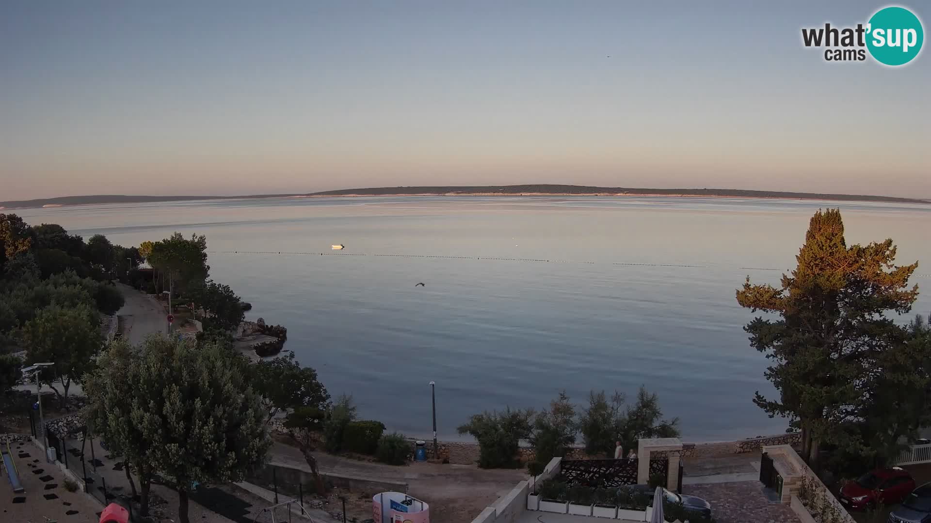Web kamera Plaža Male Mandre – Pogled uživo s otoka Paga