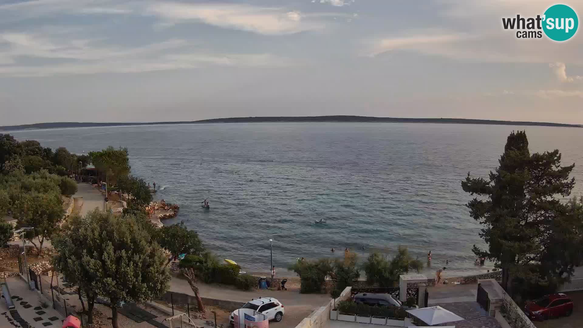 Spletna kamera Plaža Male Mandre – Pogled v živo z otoka Pag