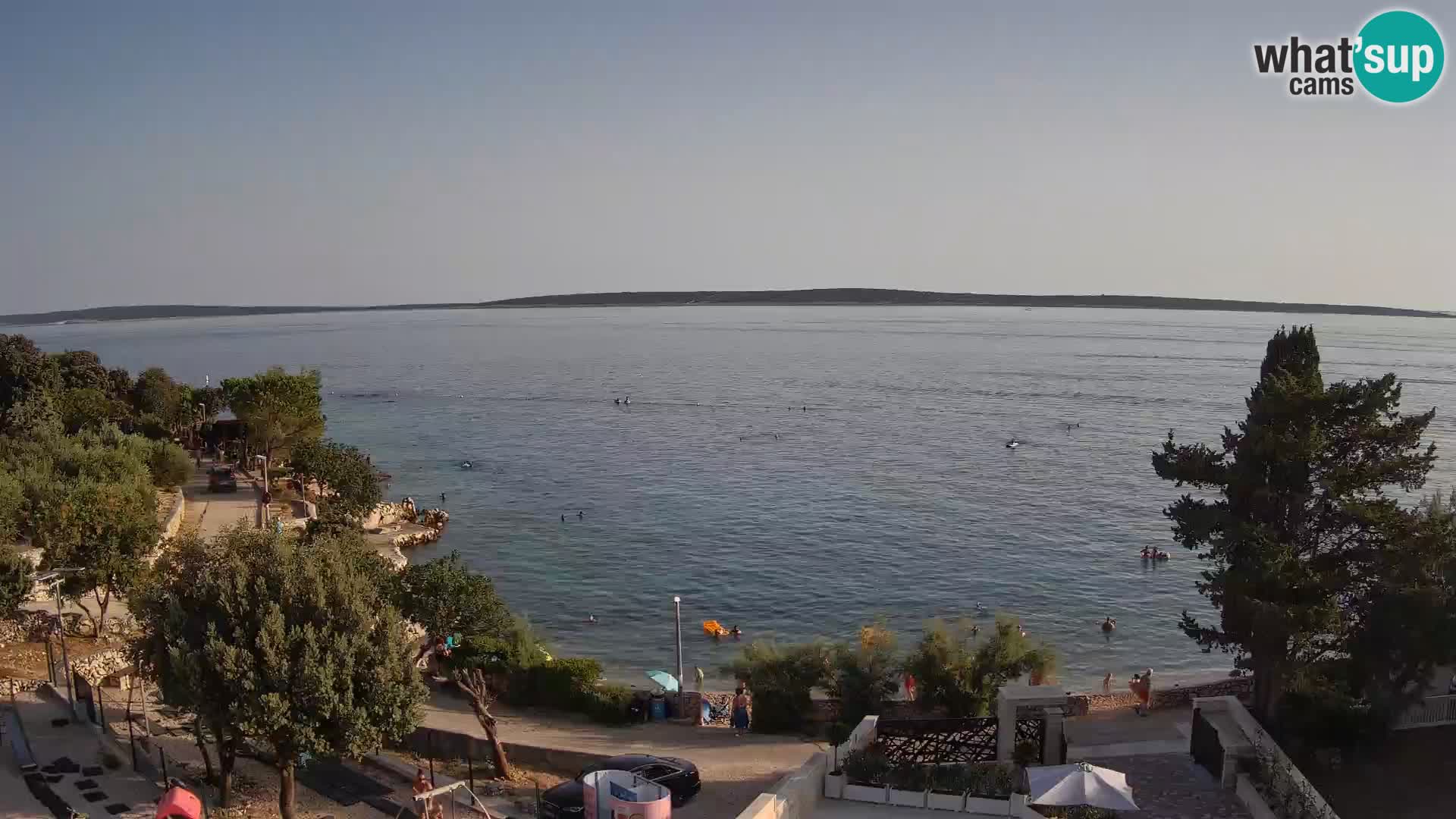 Spletna kamera Plaža Male Mandre – Pogled v živo z otoka Pag