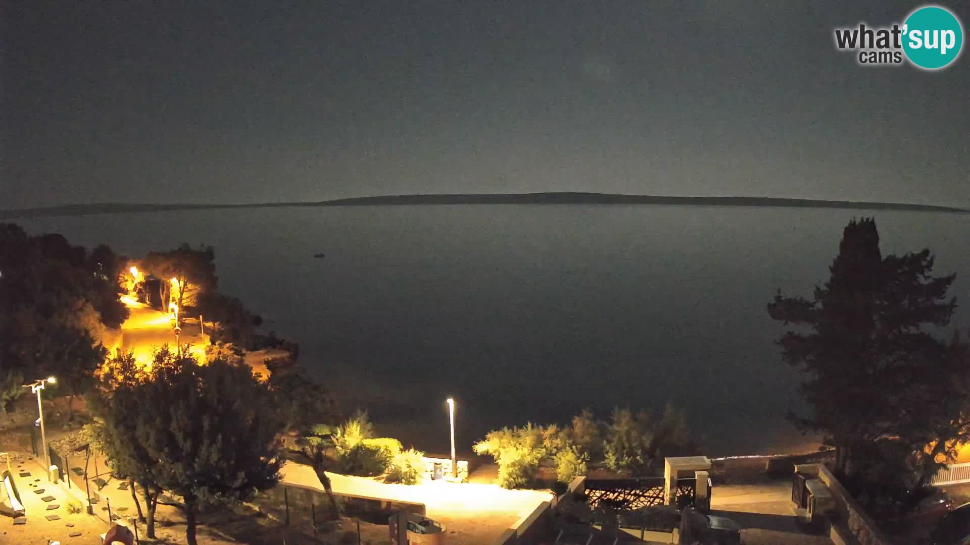 Spletna kamera Plaža Male Mandre – Pogled v živo z otoka Pag