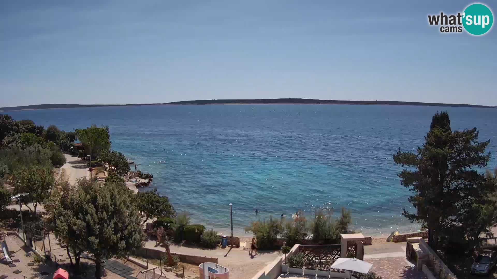Spletna kamera Plaža Male Mandre – Pogled v živo z otoka Pag
