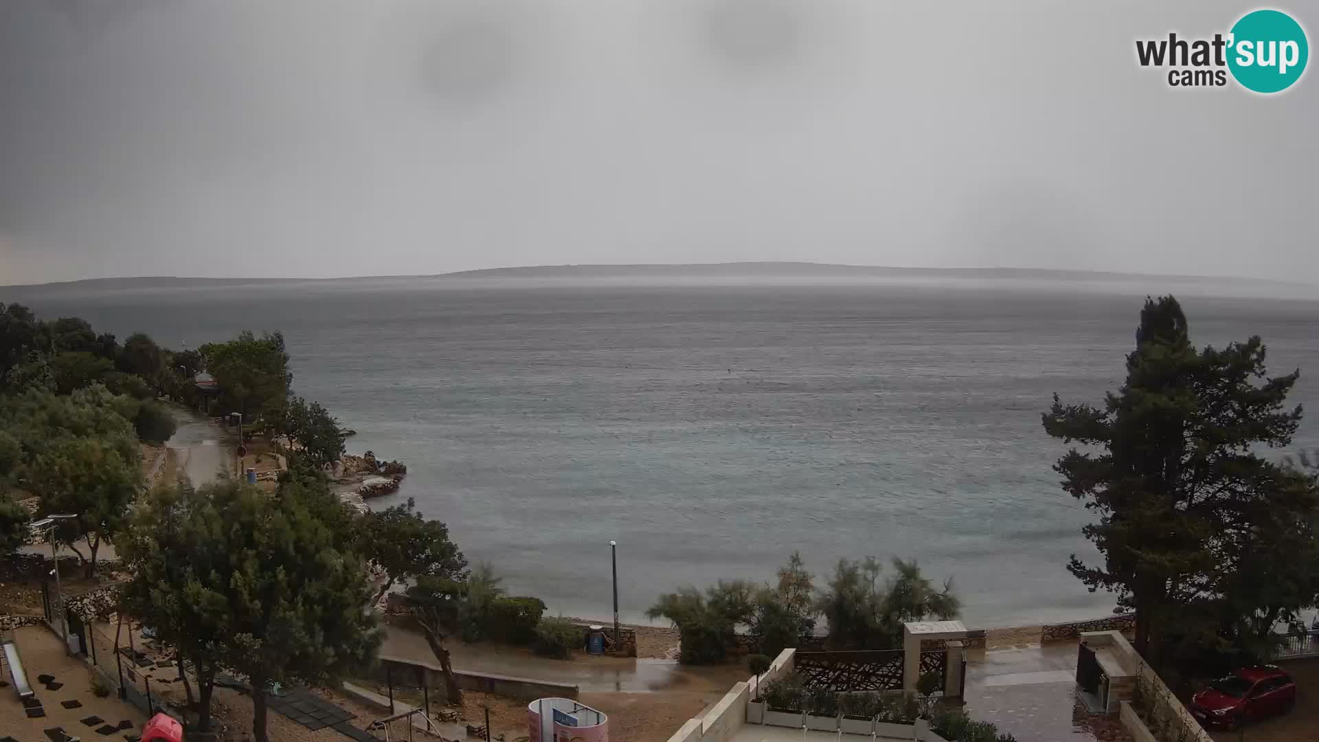 Spletna kamera Plaža Male Mandre – Pogled v živo z otoka Pag