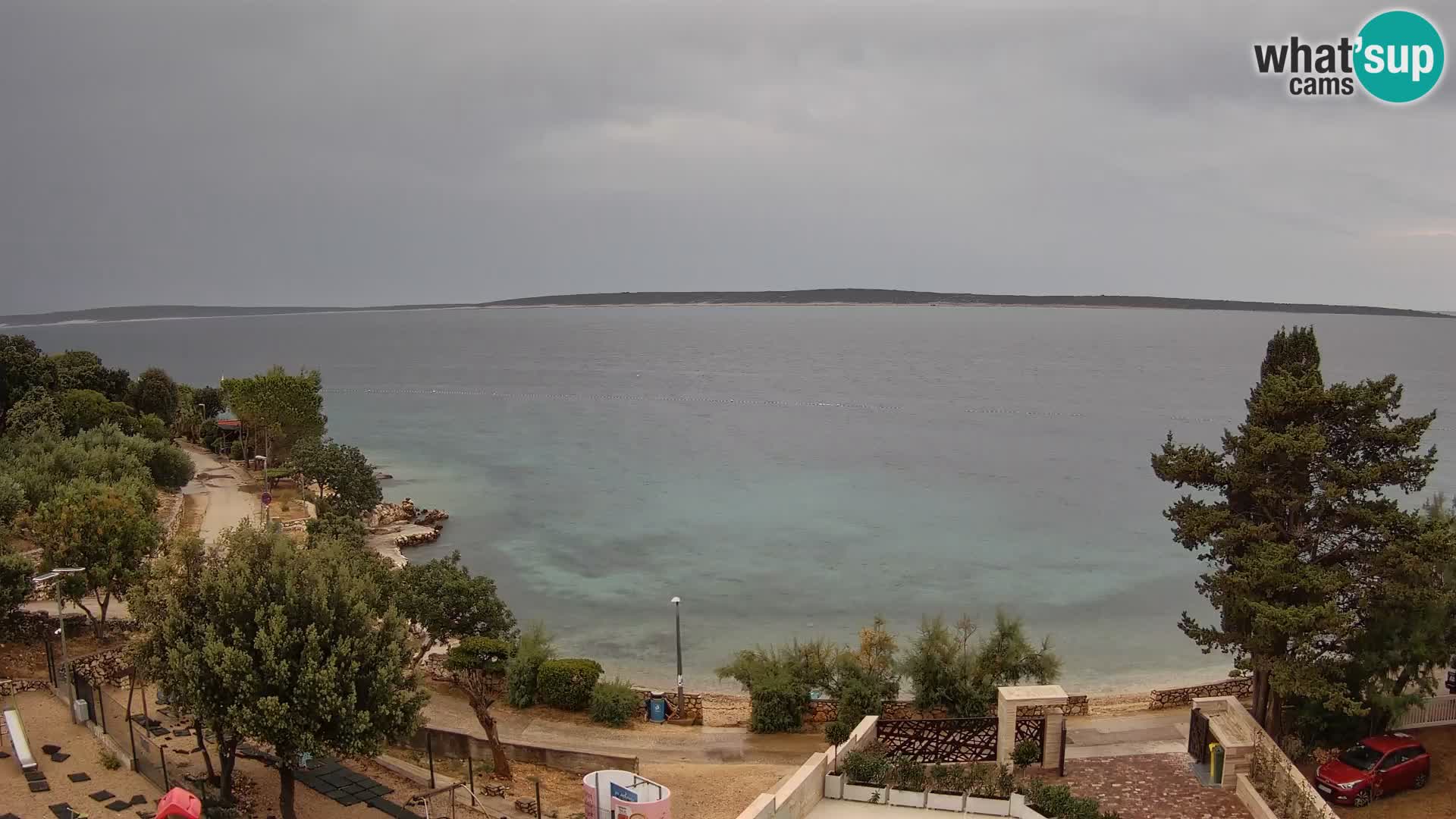Spletna kamera Plaža Male Mandre – Pogled v živo z otoka Pag