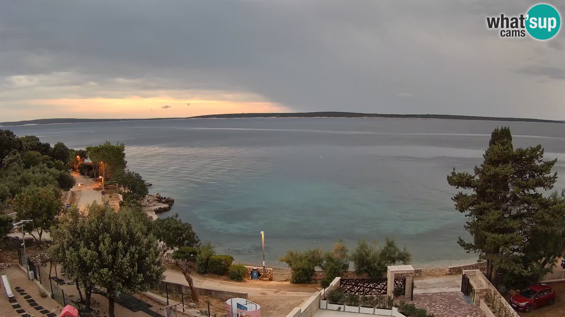 Web kamera Plaža Male Mandre – Pogled uživo s otoka Paga
