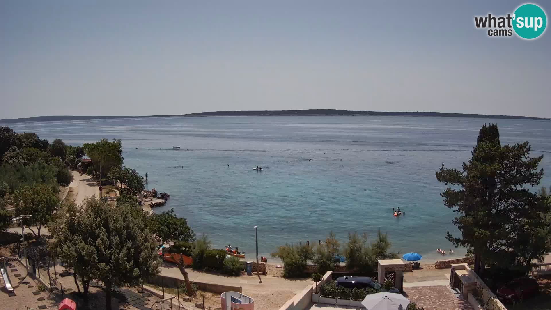 Spletna kamera Plaža Male Mandre – Pogled v živo z otoka Pag
