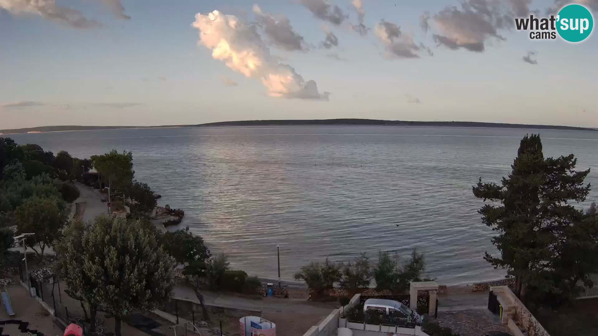 Web kamera Plaža Male Mandre – Pogled uživo s otoka Paga