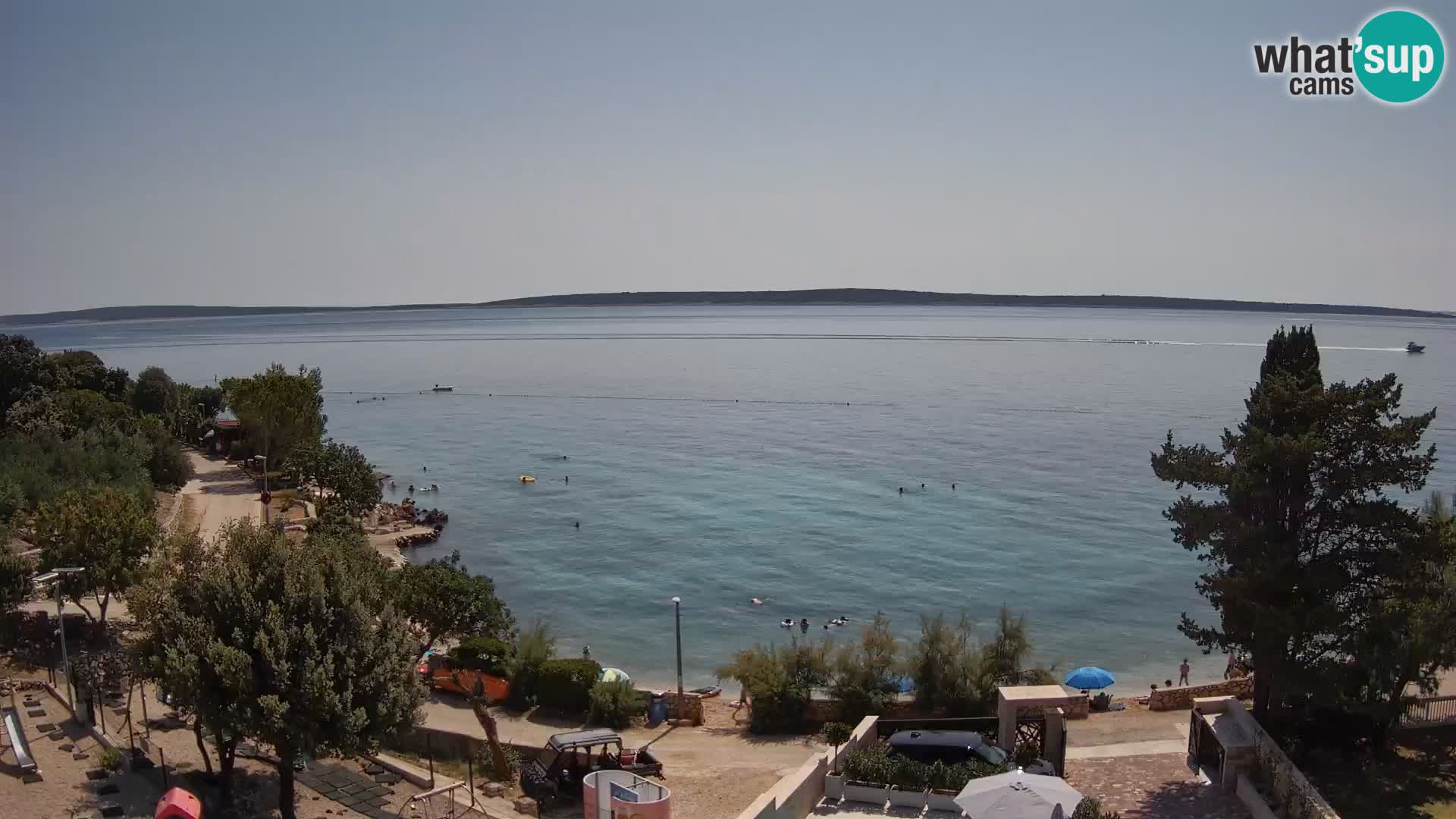 Spletna kamera Plaža Male Mandre – Pogled v živo z otoka Pag
