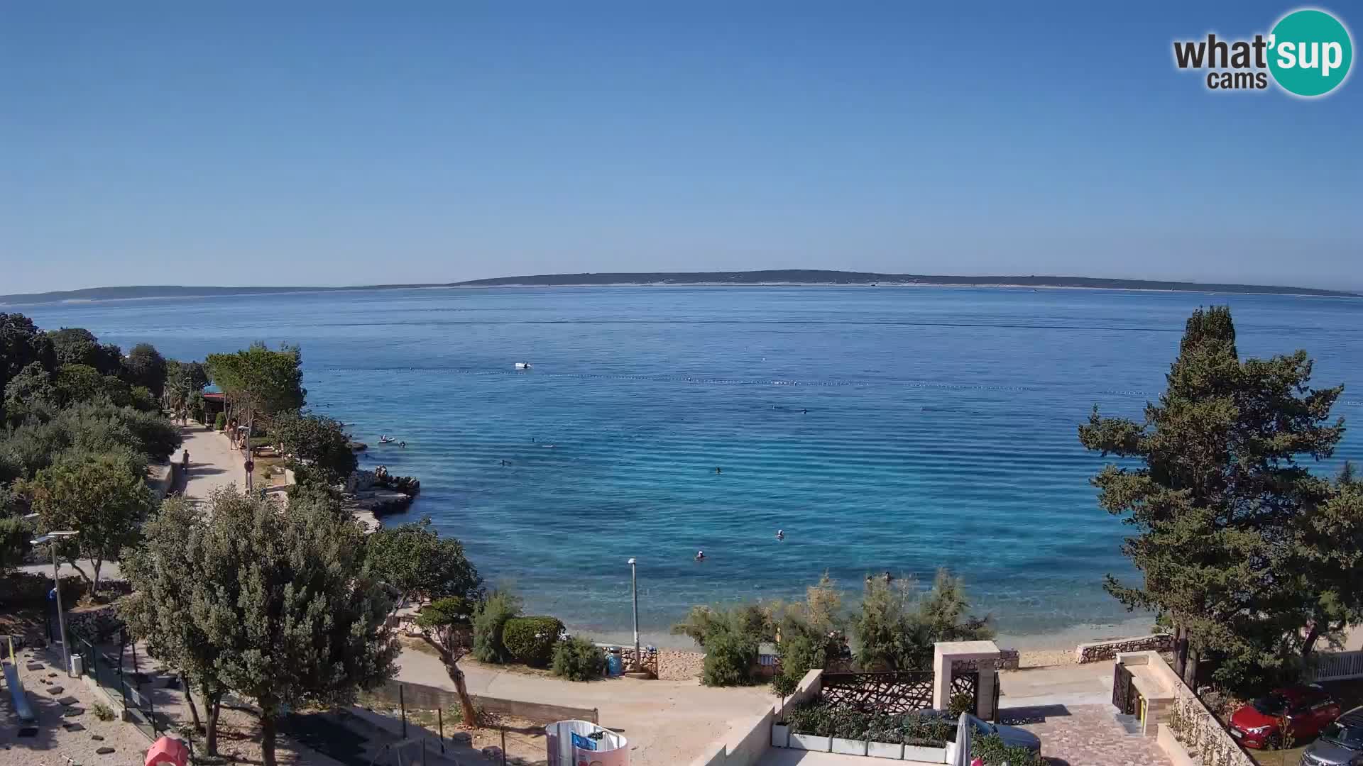 Spletna kamera Plaža Male Mandre – Pogled v živo z otoka Pag