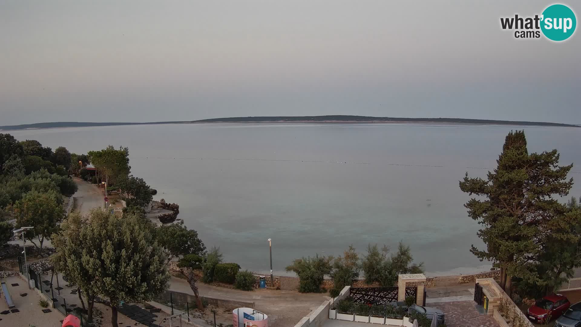 Spletna kamera Plaža Male Mandre – Pogled v živo z otoka Pag