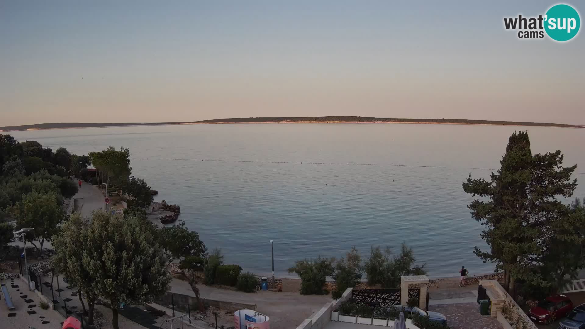 Spletna kamera Plaža Male Mandre – Pogled v živo z otoka Pag