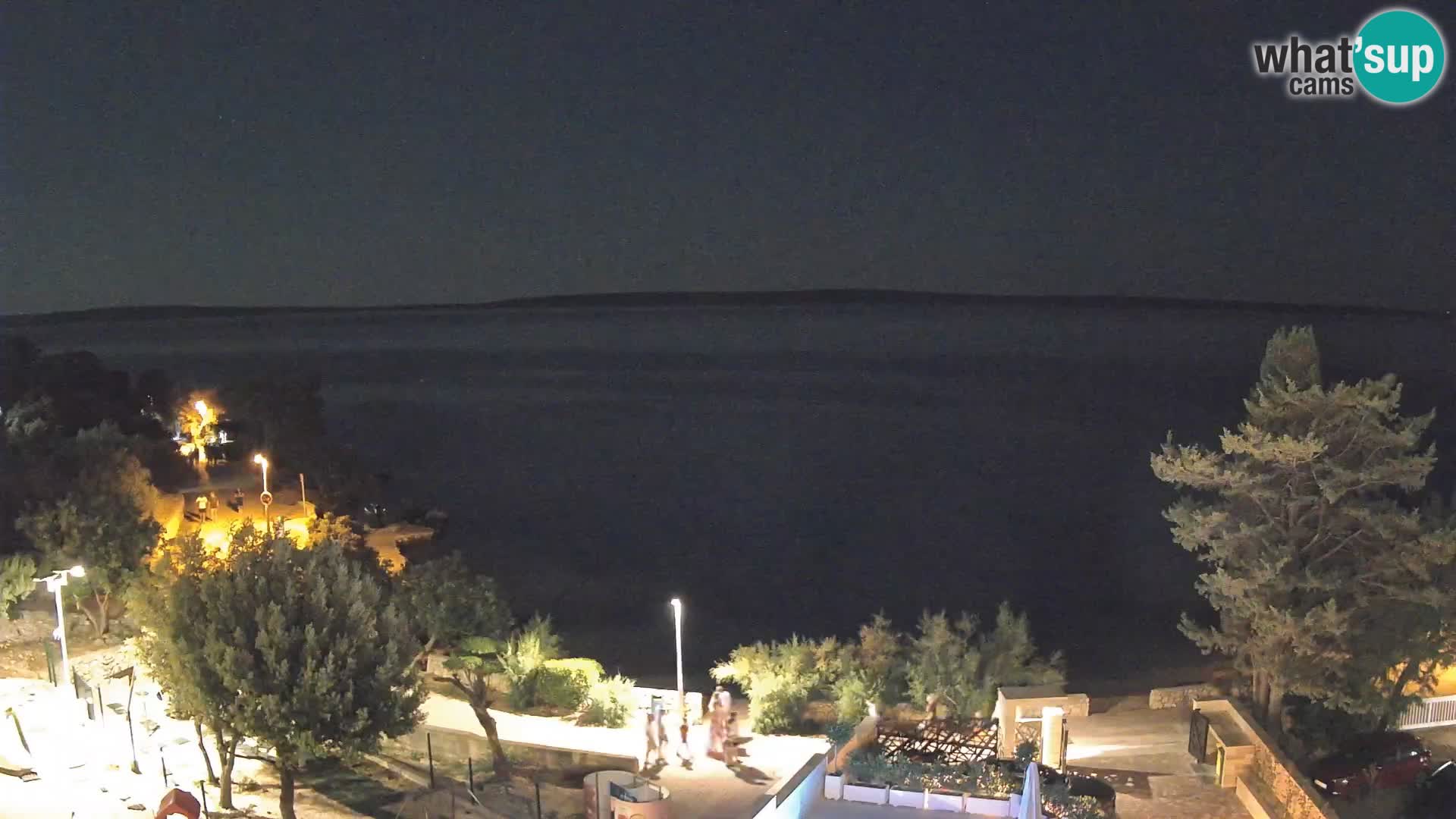 Spletna kamera Plaža Male Mandre – Pogled v živo z otoka Pag