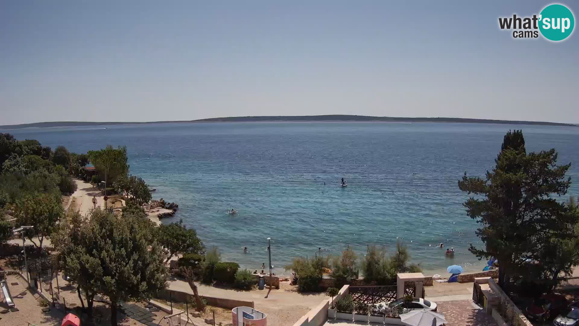 Spletna kamera Plaža Male Mandre – Pogled v živo z otoka Pag