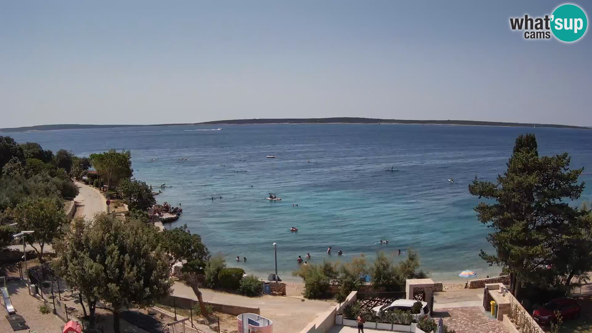 Spletna kamera Plaža Male Mandre – Pogled v živo z otoka Pag
