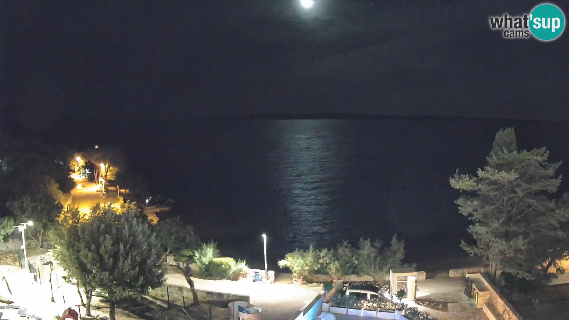 Web kamera Plaža Male Mandre – Pogled uživo s otoka Paga