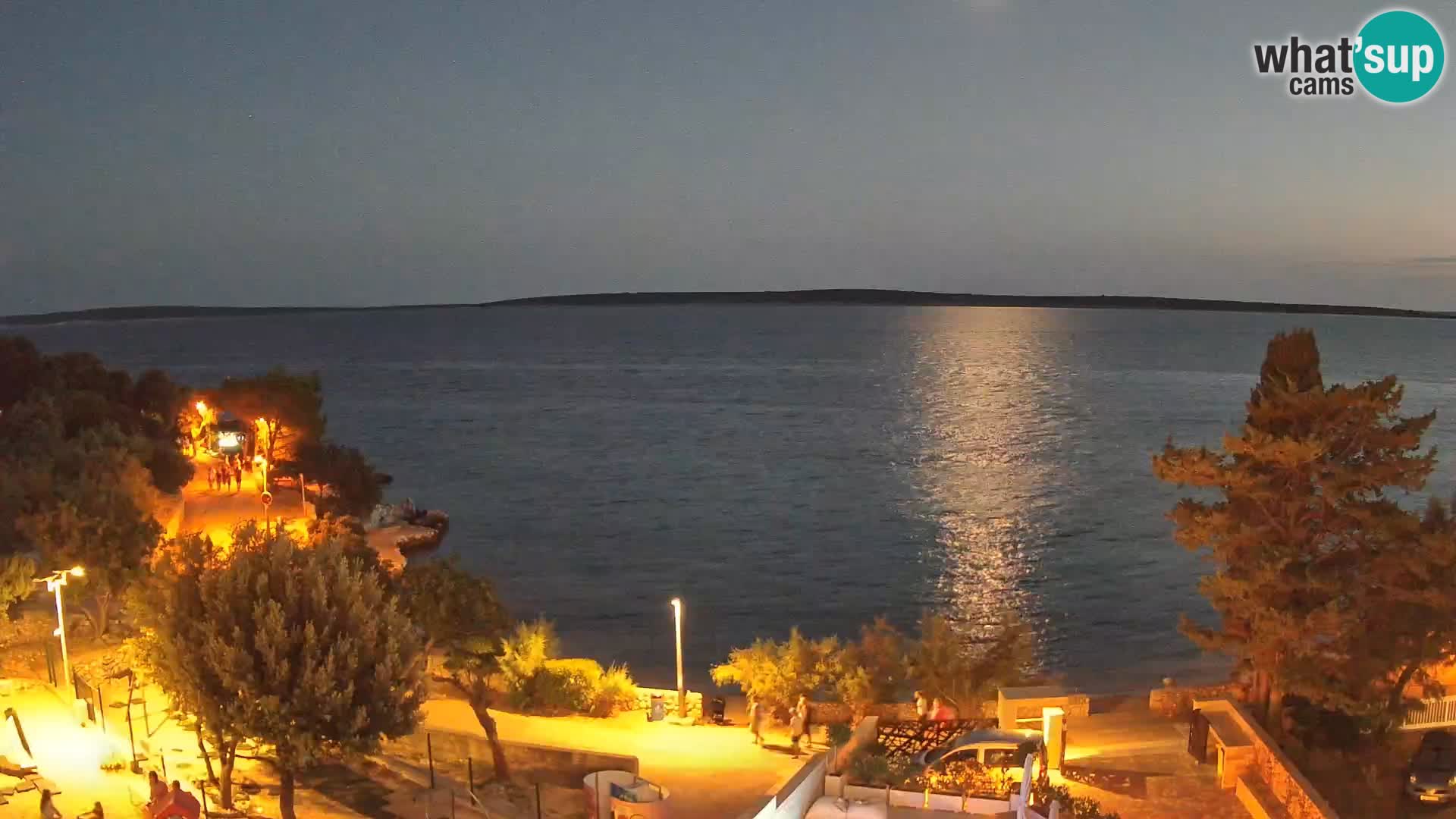 Web kamera Plaža Male Mandre – Pogled uživo s otoka Paga