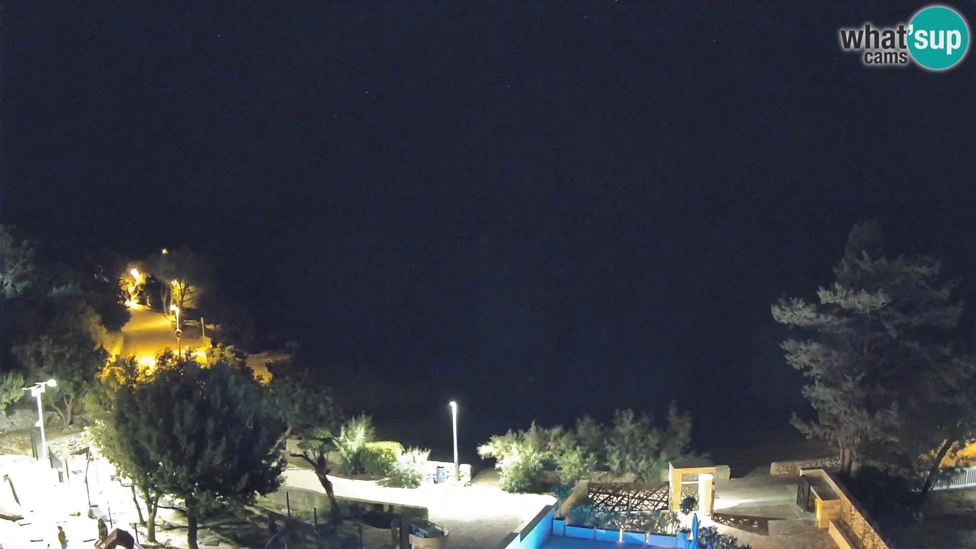 Spletna kamera Plaža Male Mandre – Pogled v živo z otoka Pag