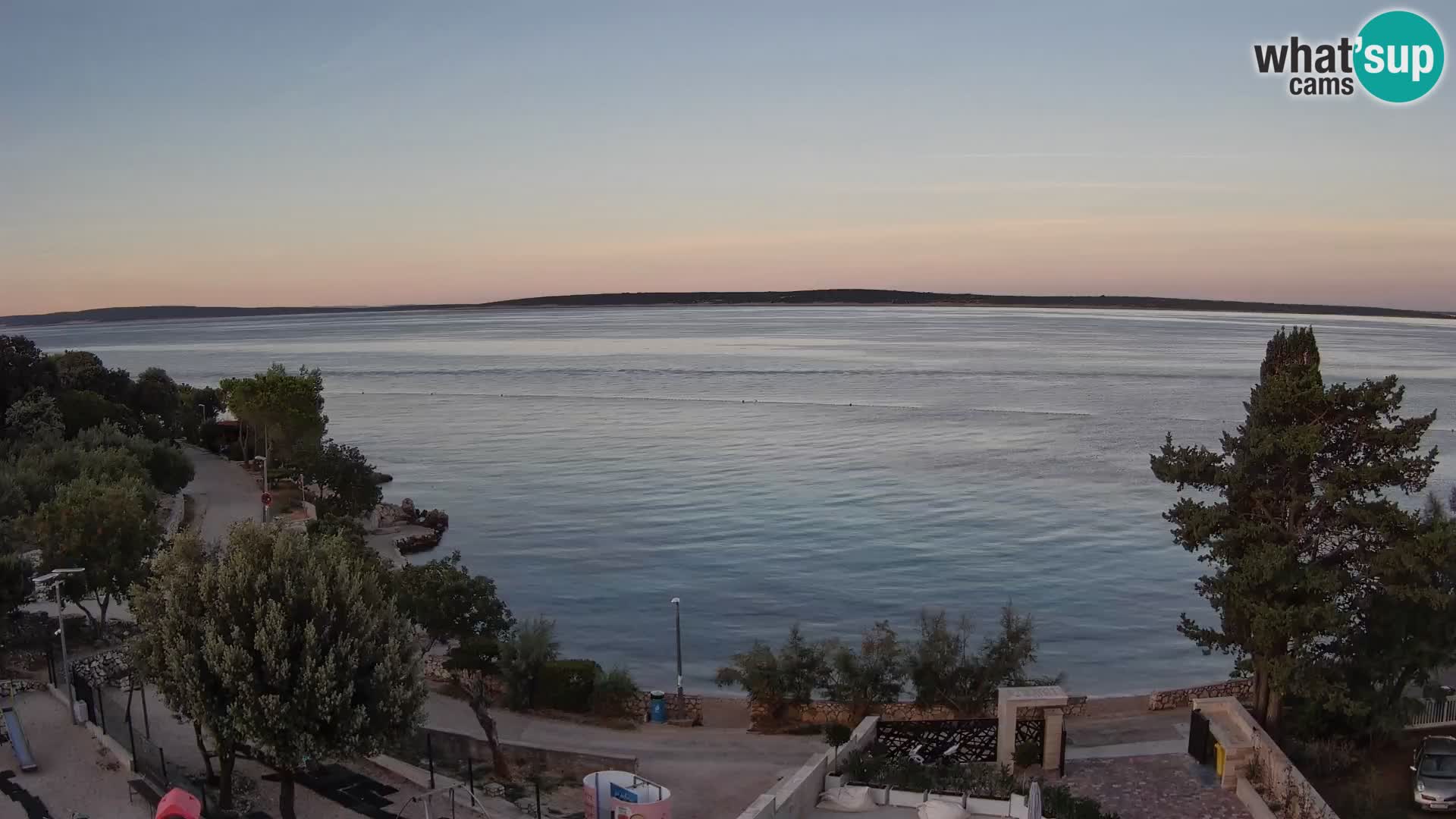 Web kamera Plaža Male Mandre – Pogled uživo s otoka Paga