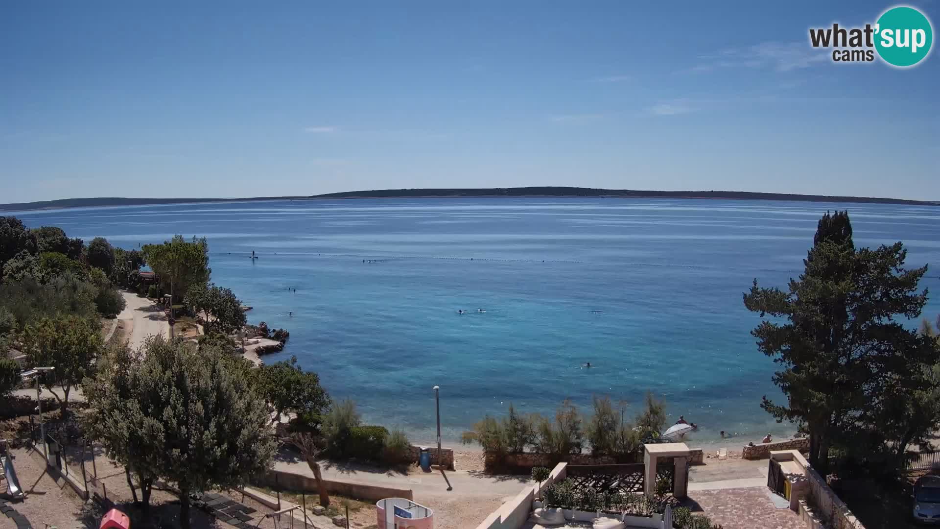 Spletna kamera Plaža Male Mandre – Pogled v živo z otoka Pag