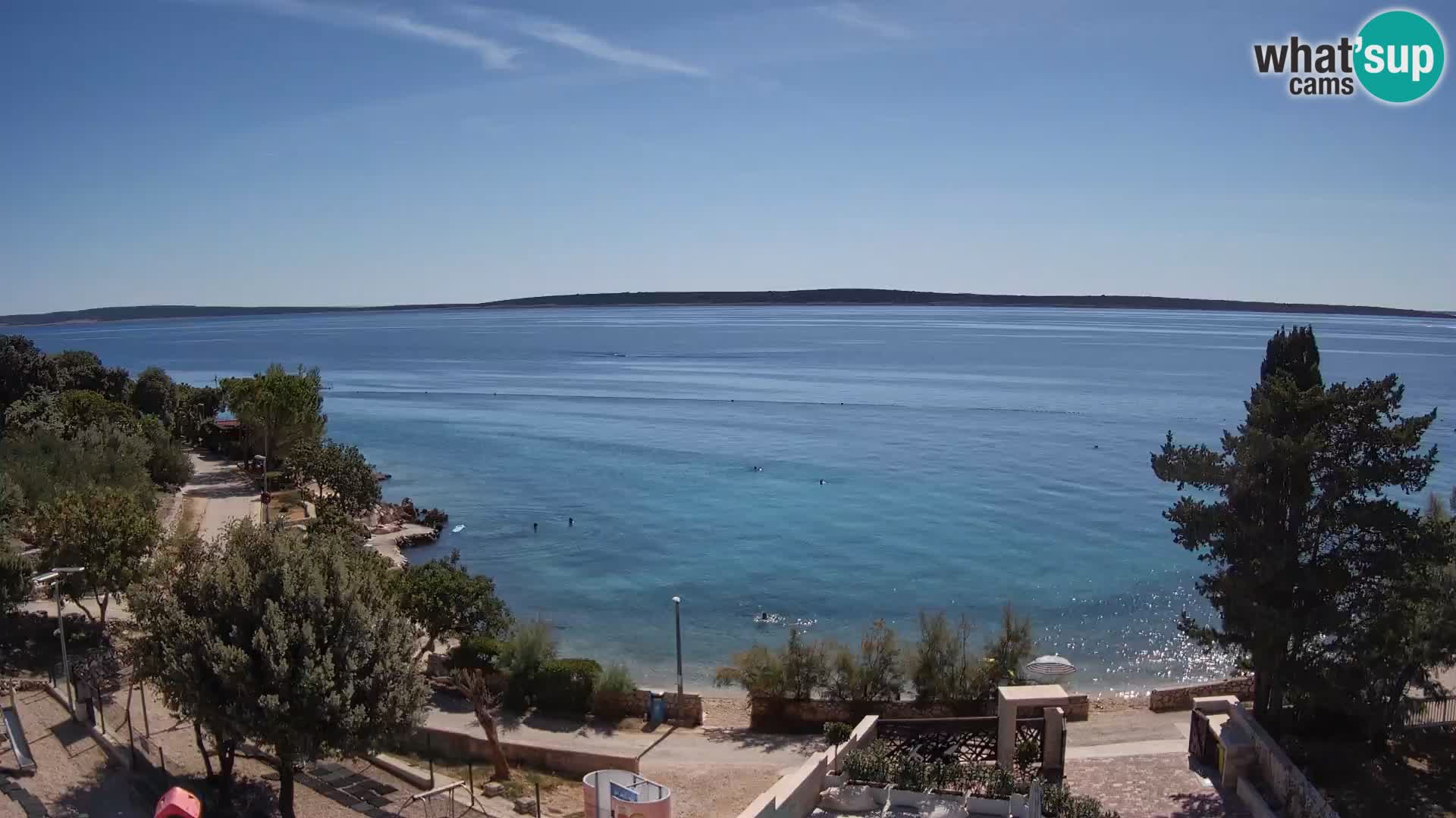Spletna kamera Plaža Male Mandre – Pogled v živo z otoka Pag