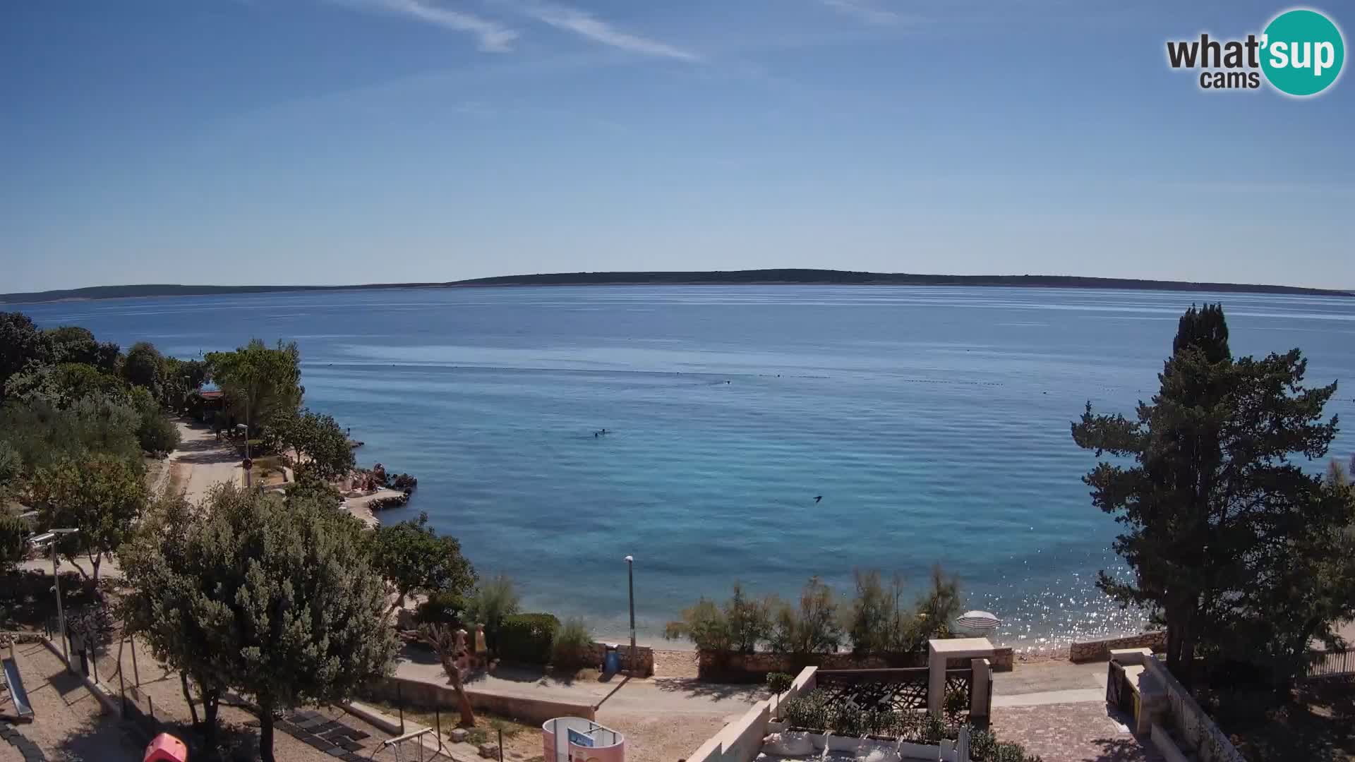 Spletna kamera Plaža Male Mandre – Pogled v živo z otoka Pag