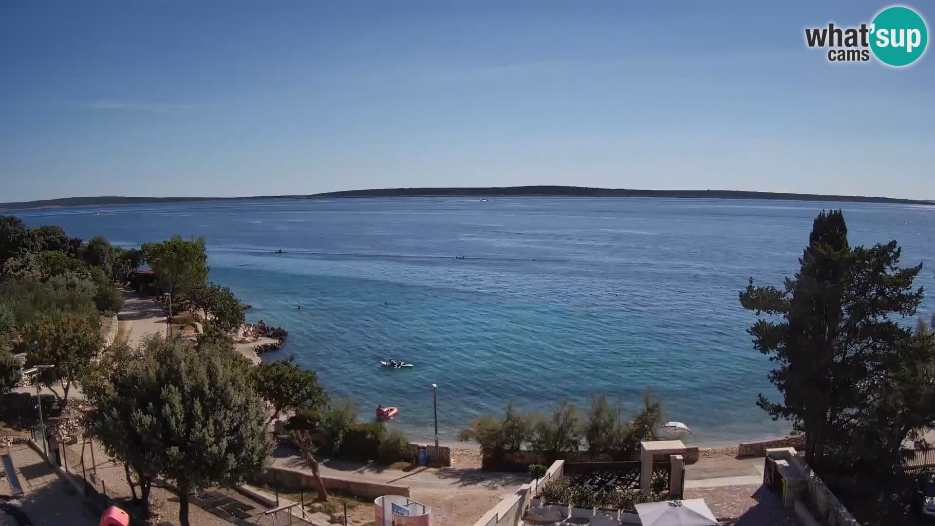 Spletna kamera Plaža Male Mandre – Pogled v živo z otoka Pag
