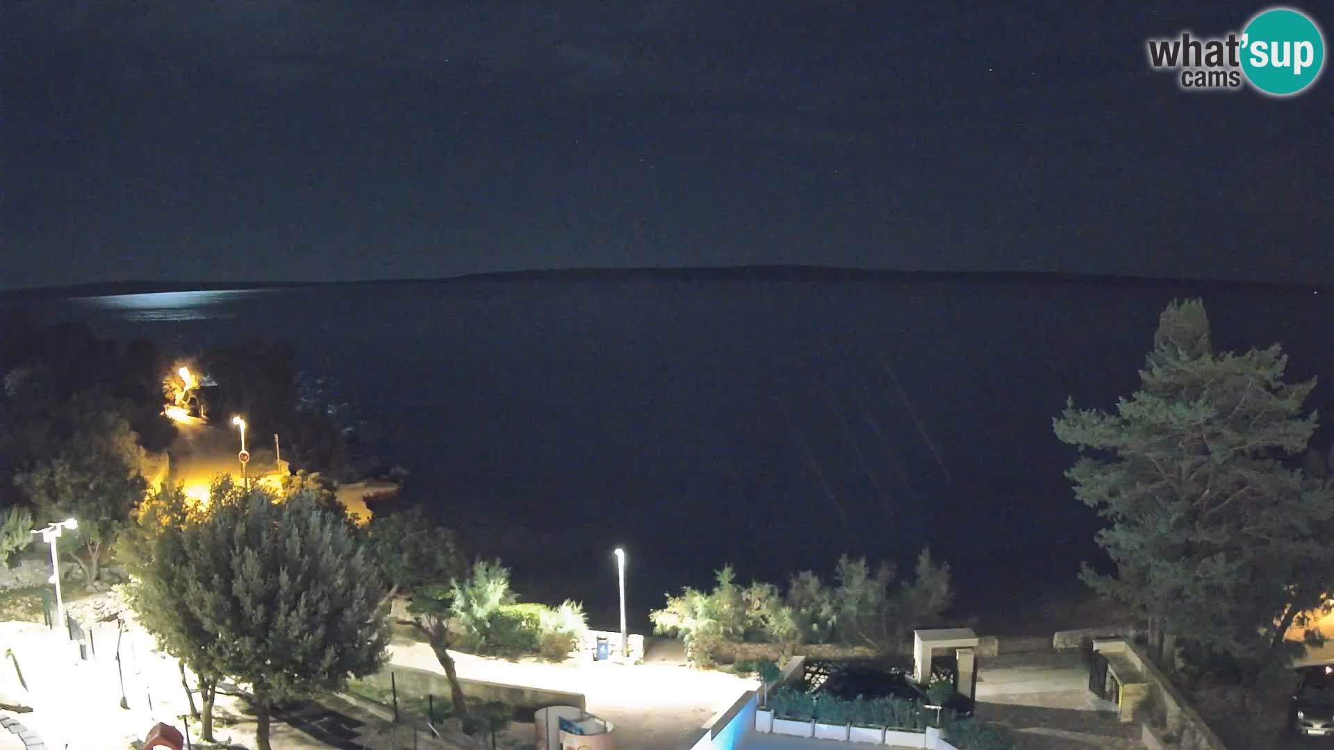 Spletna kamera Plaža Male Mandre – Pogled v živo z otoka Pag