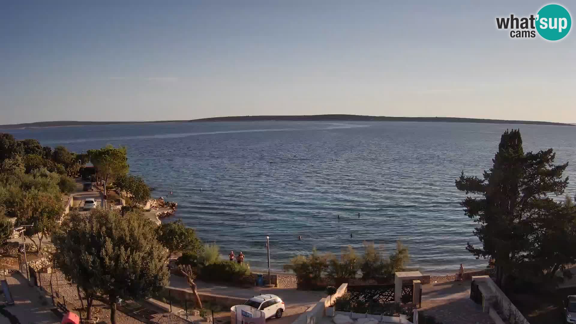 Spletna kamera Plaža Male Mandre – Pogled v živo z otoka Pag