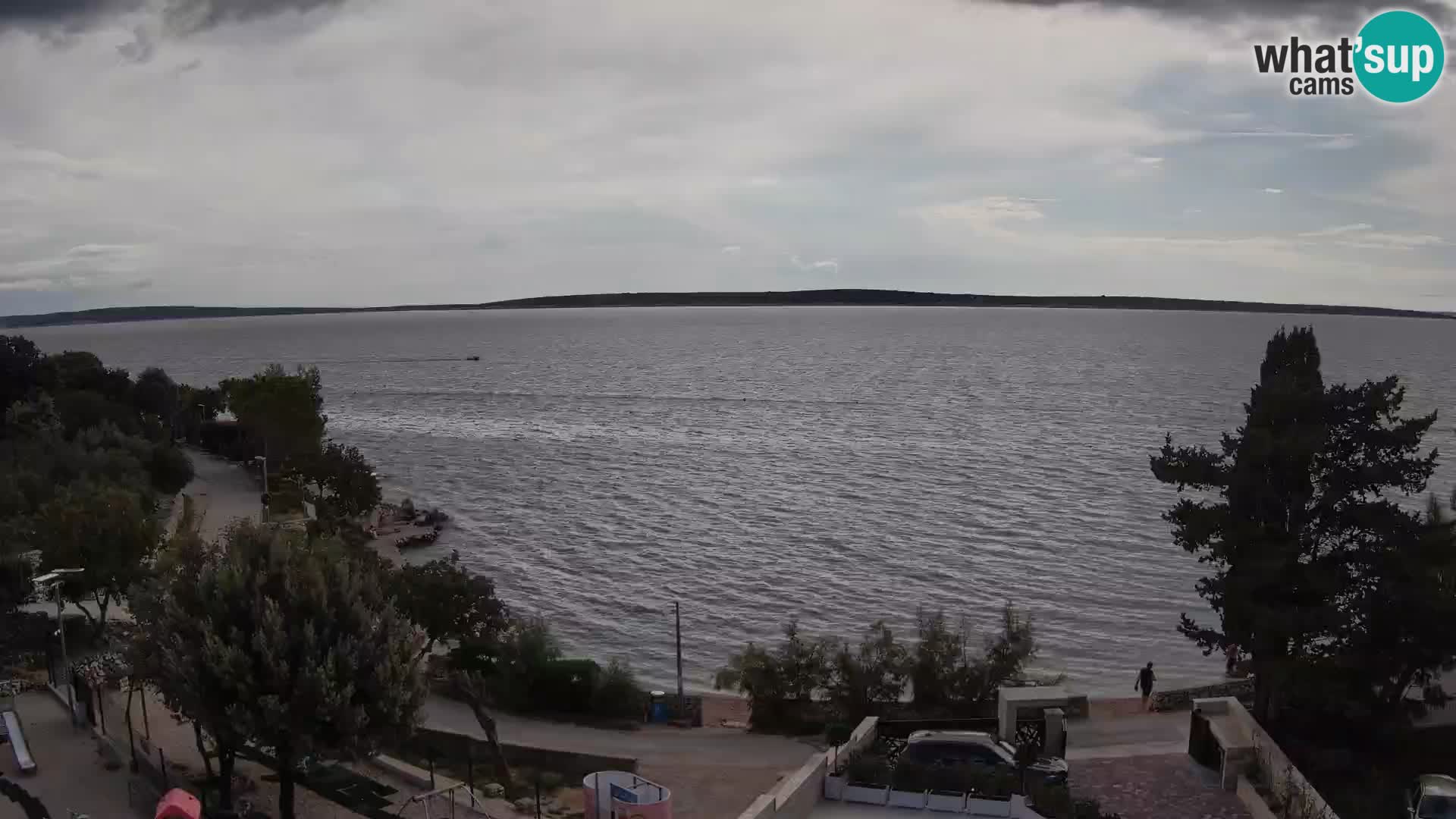 Spletna kamera Plaža Male Mandre – Pogled v živo z otoka Pag