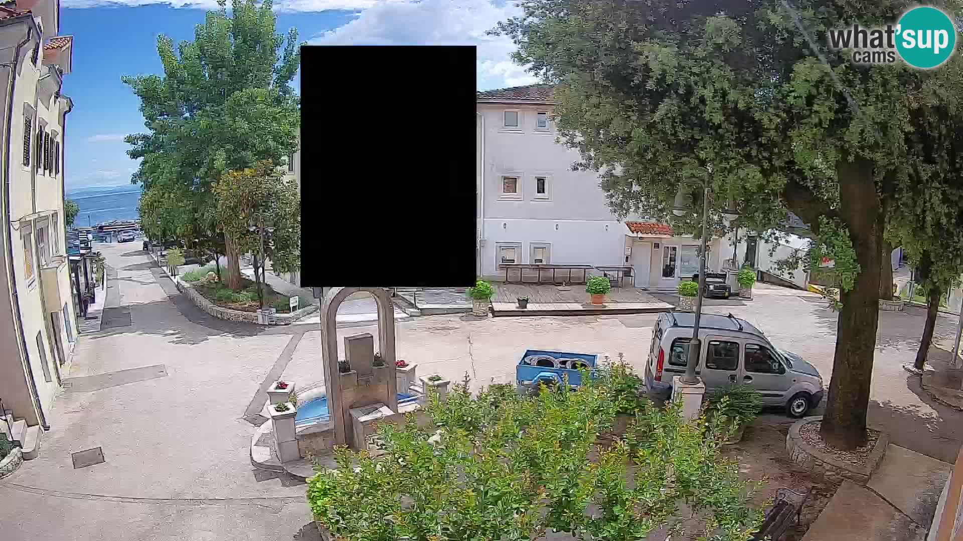 Webcam Mošćenička Draga Center – Live View of the Town Center