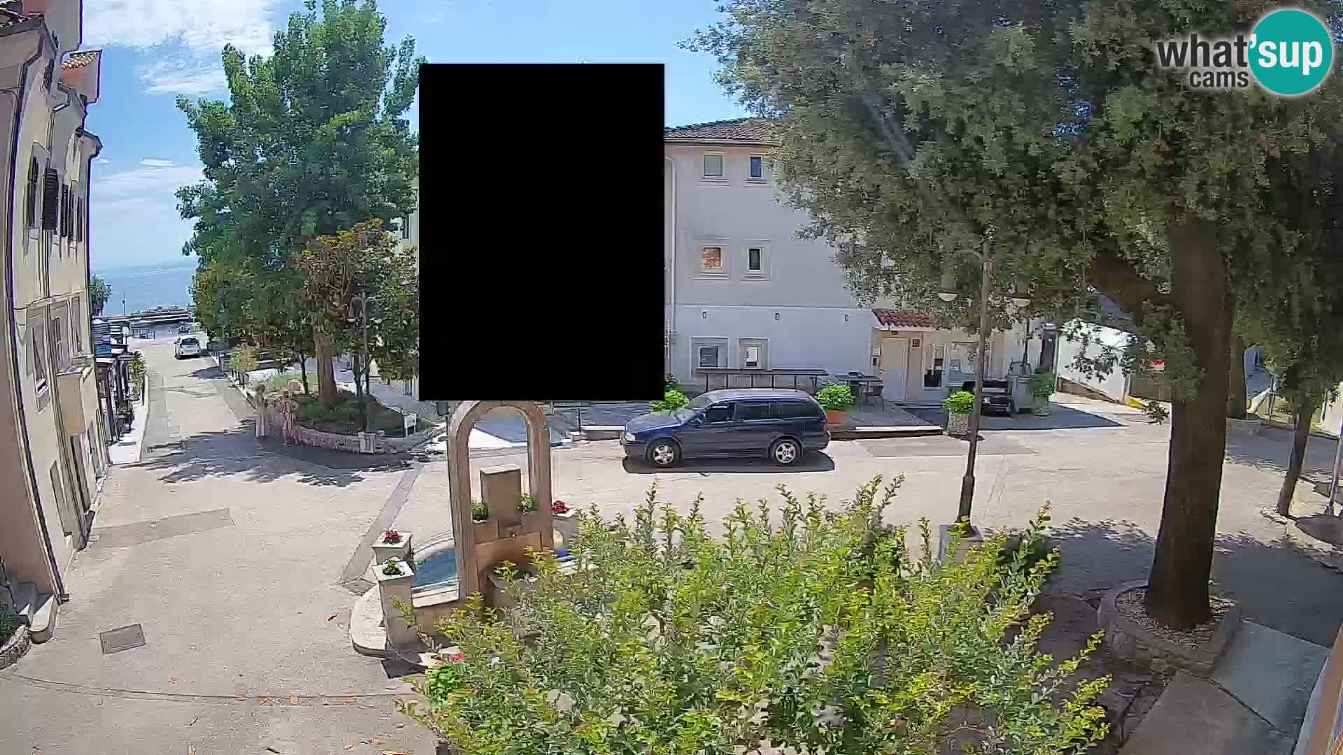 Webcam Mošćenička Draga Center – Live View of the Town Center