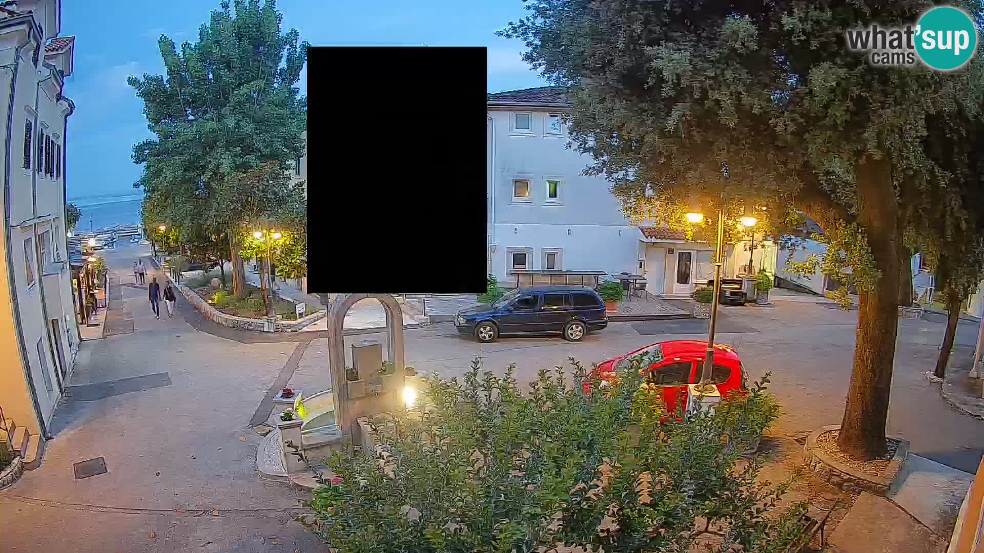 Spletna kamera center Mošćeniška Draga – Pogled v živo