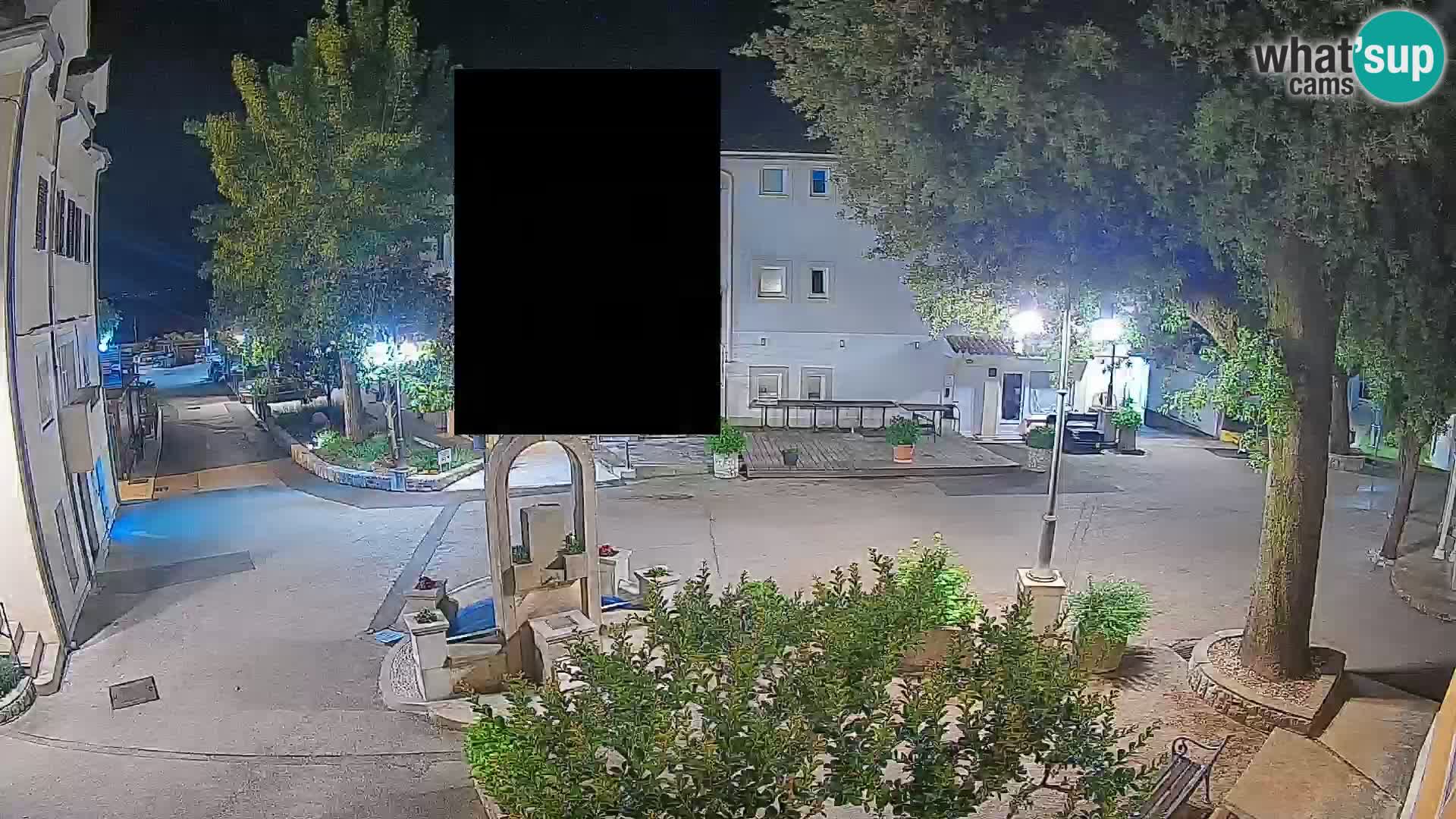 Spletna kamera center Mošćeniška Draga – Pogled v živo