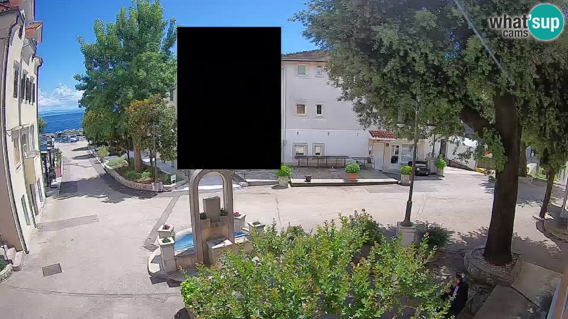 Web kamera centar Mošćeničke Drage – Pogled uživo