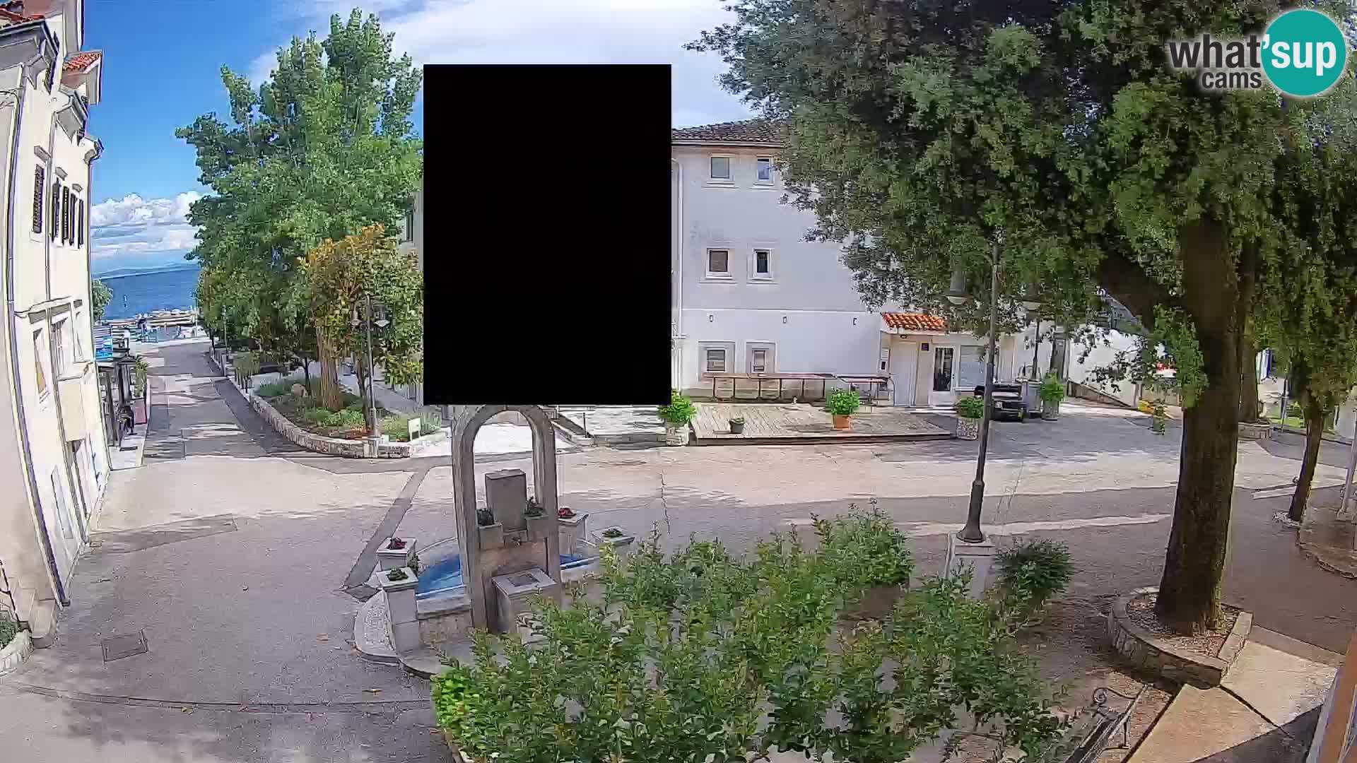 Web kamera centar Mošćeničke Drage – Pogled uživo