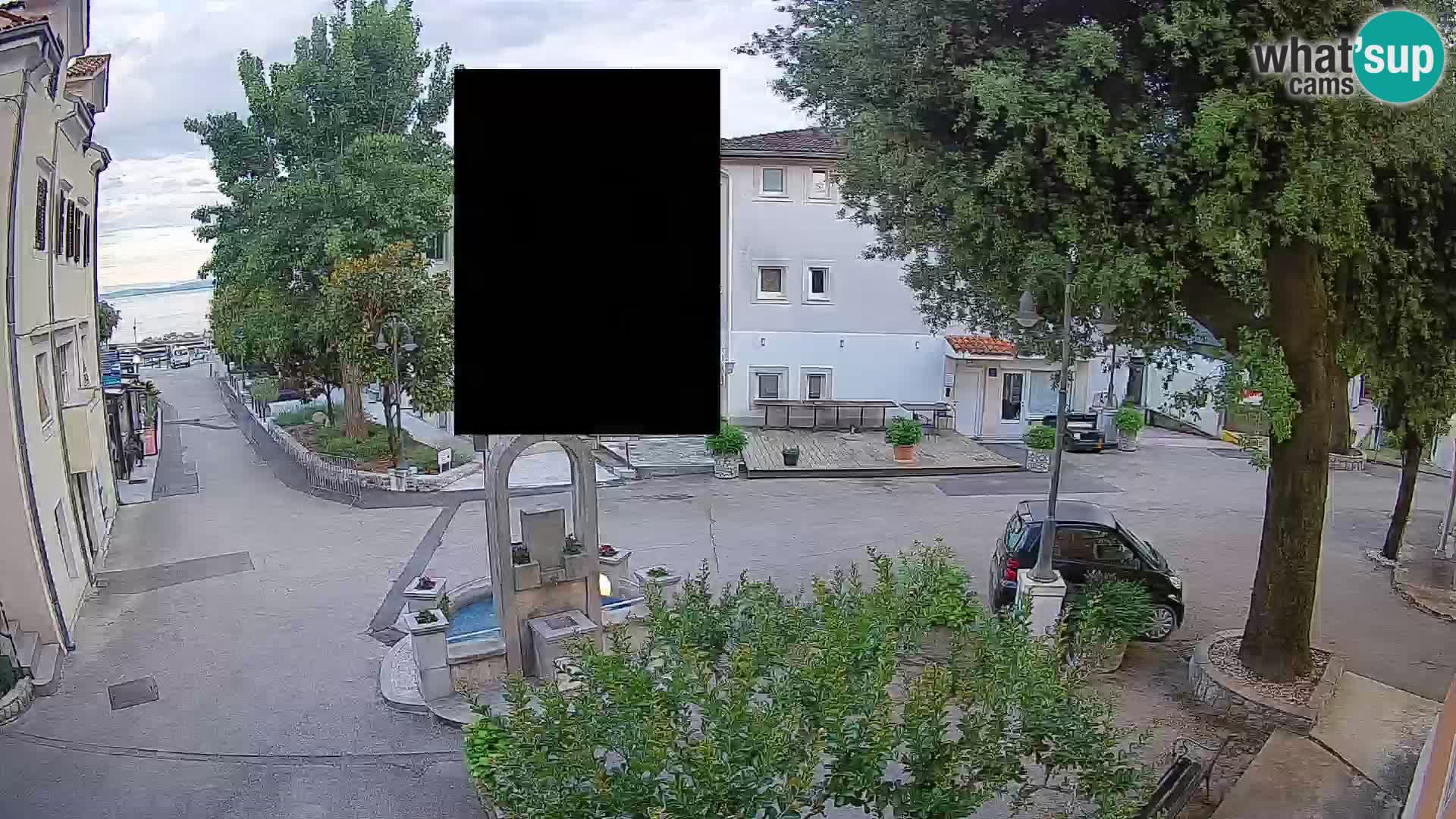 Spletna kamera center Mošćeniška Draga – Pogled v živo