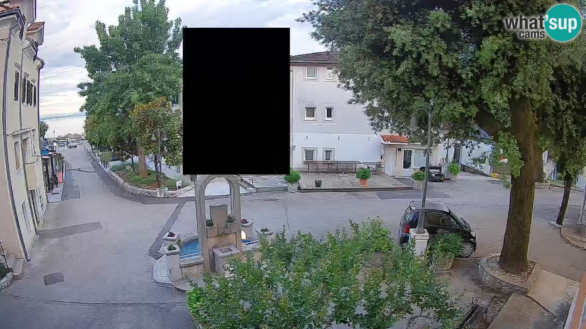 Web kamera centar Mošćeničke Drage – Pogled uživo