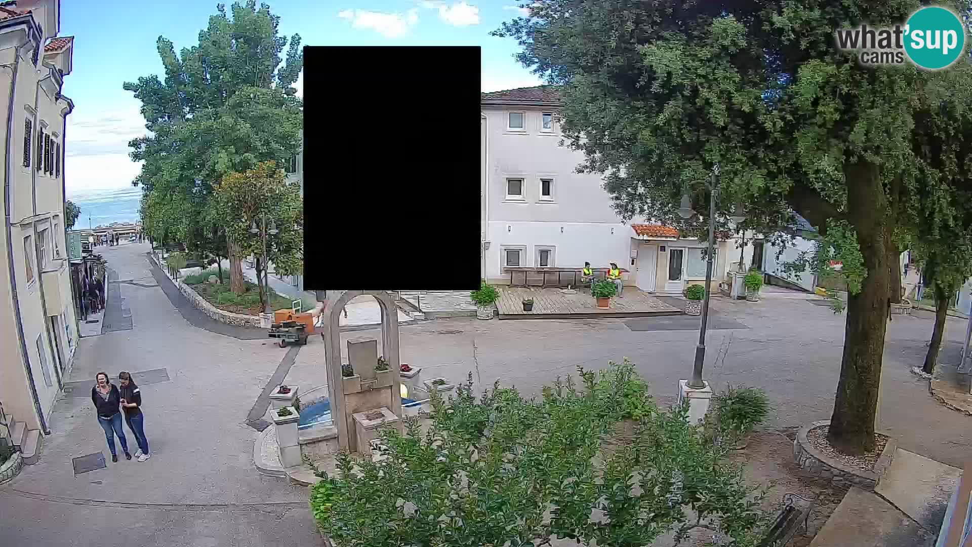 Webcam Mošćenička Draga Center – Live View of the Town Center