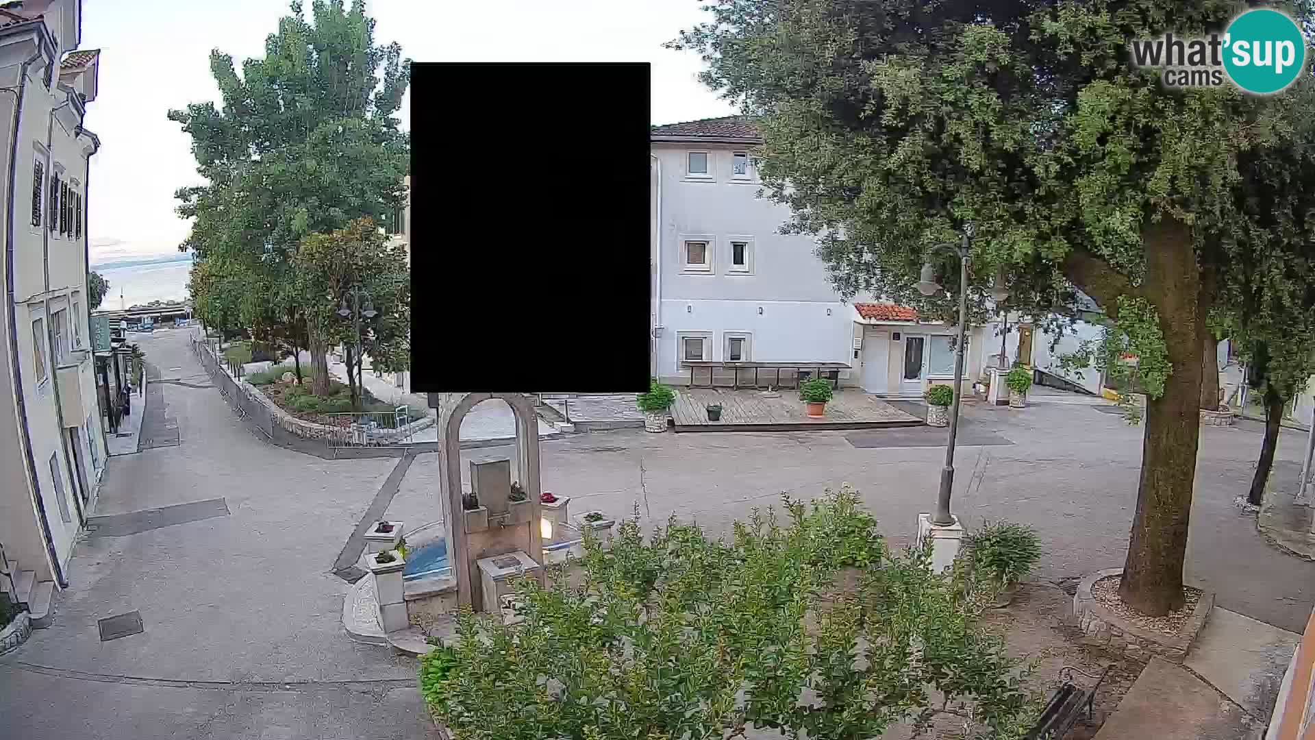 Webcam Mošćenička Draga Center – Live View of the Town Center
