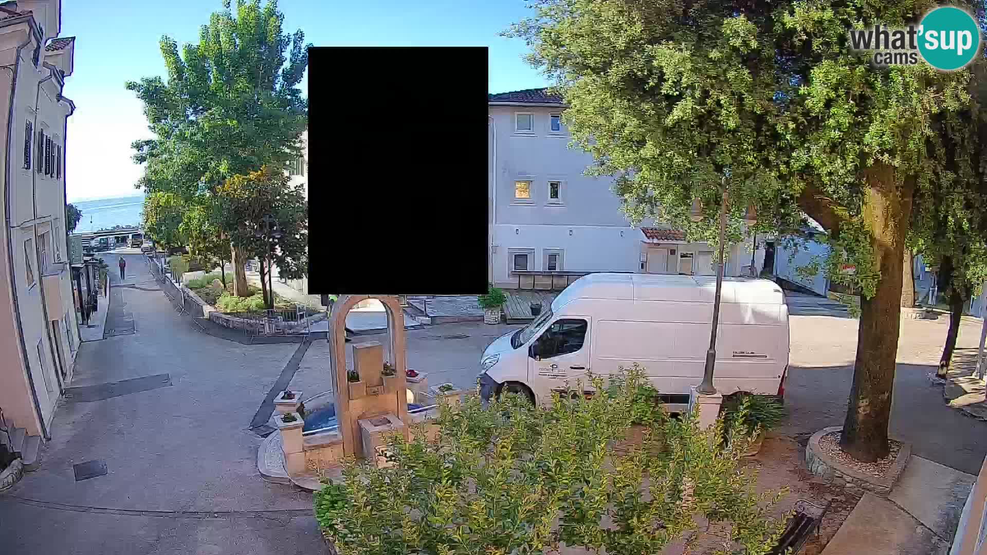 Webcam Mošćenička Draga Center – Live View of the Town Center