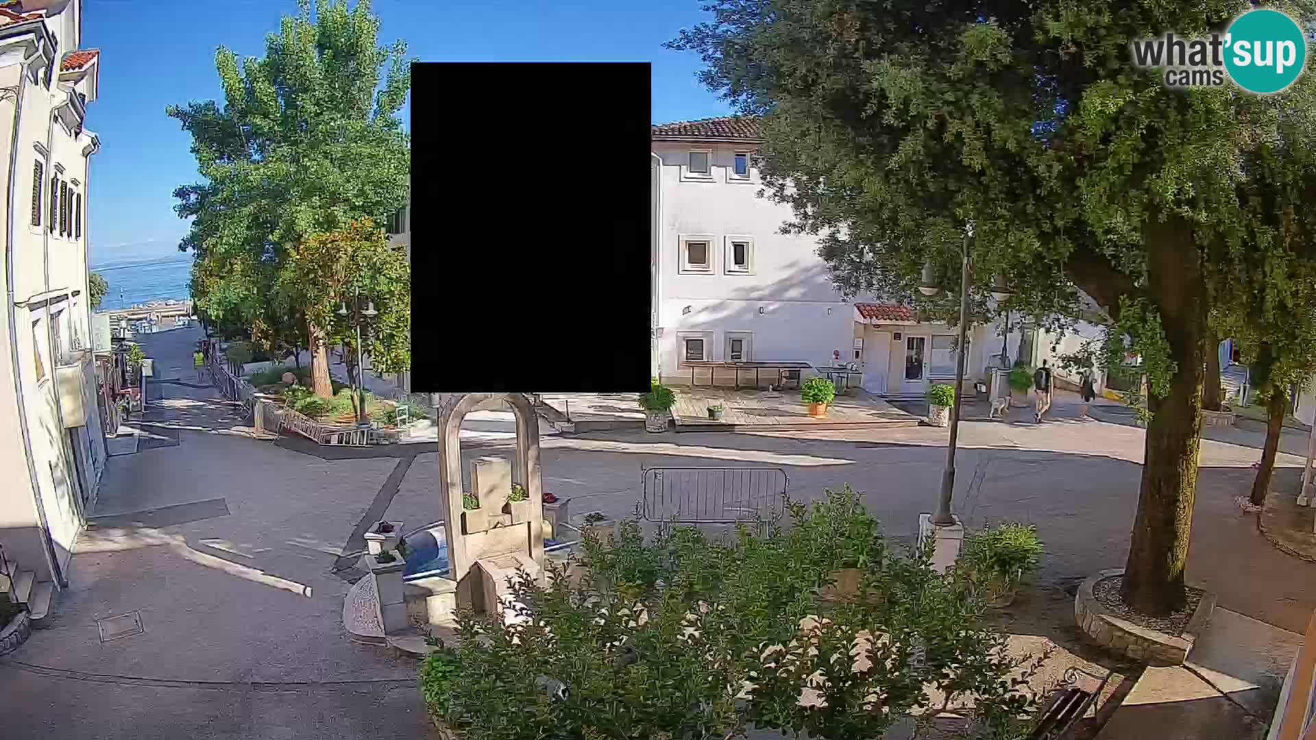 Webcam Mošćenička Draga Center – Live View of the Town Center