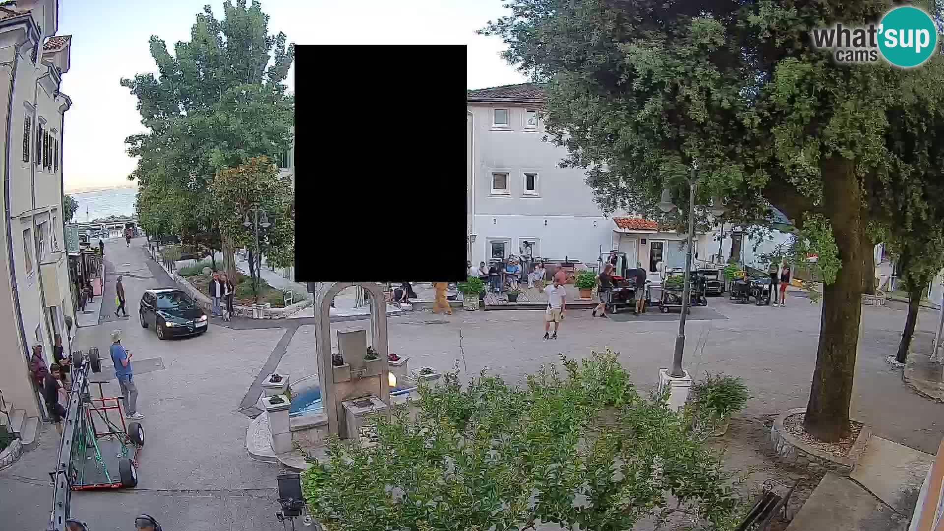 Spletna kamera center Mošćeniška Draga – Pogled v živo