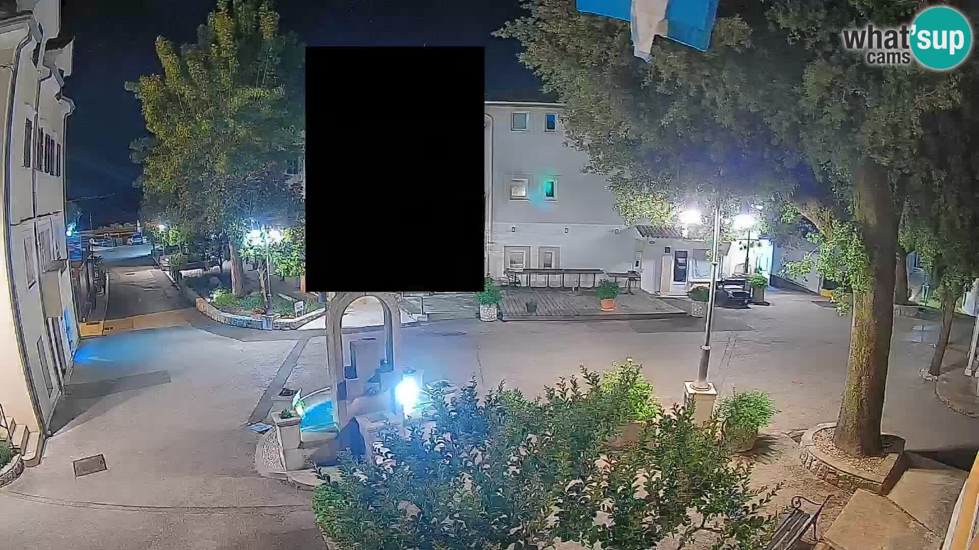 Spletna kamera center Mošćeniška Draga – Pogled v živo