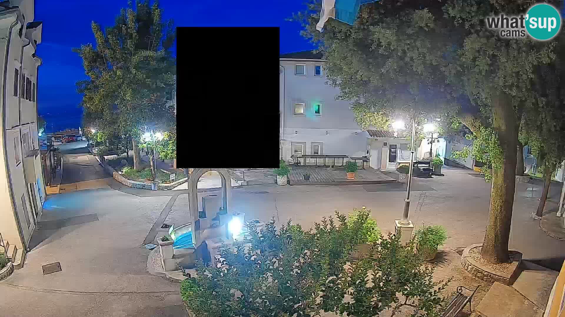 Web kamera centar Mošćeničke Drage – Pogled uživo