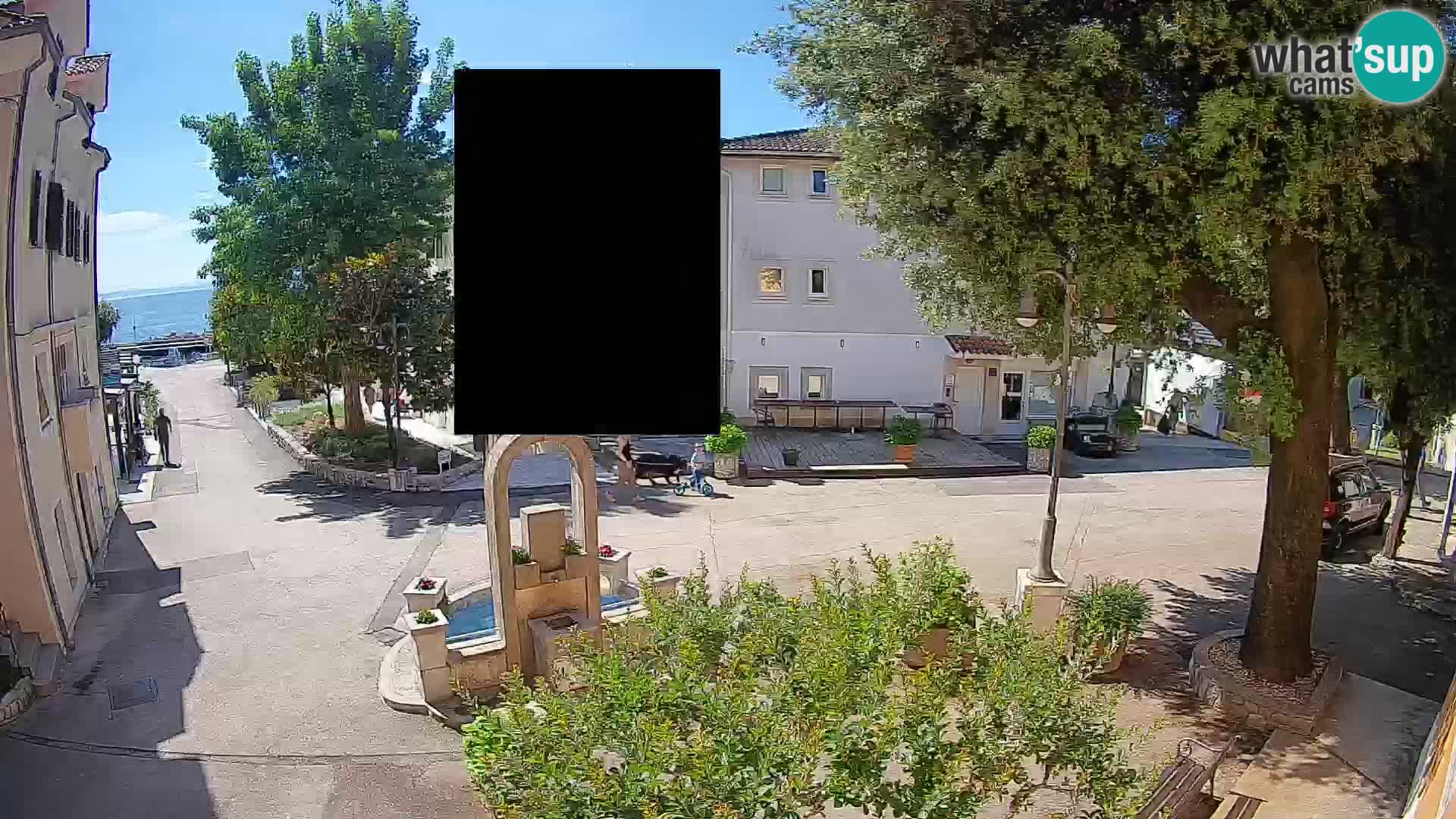 Webcam Mošćenička Draga Center – Live View of the Town Center