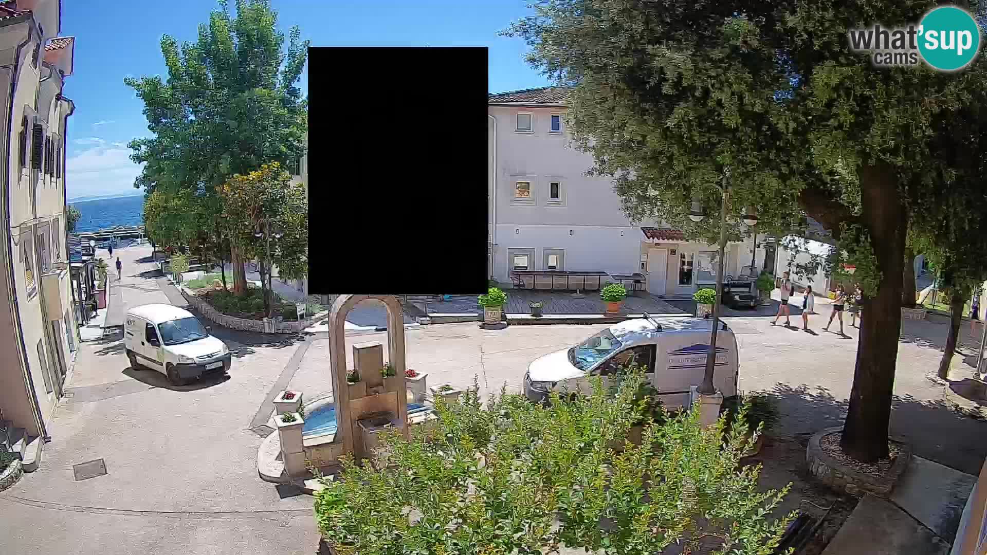 Web kamera centar Mošćeničke Drage – Pogled uživo