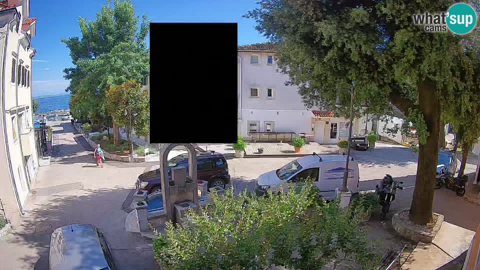 Web kamera centar Mošćeničke Drage – Pogled uživo