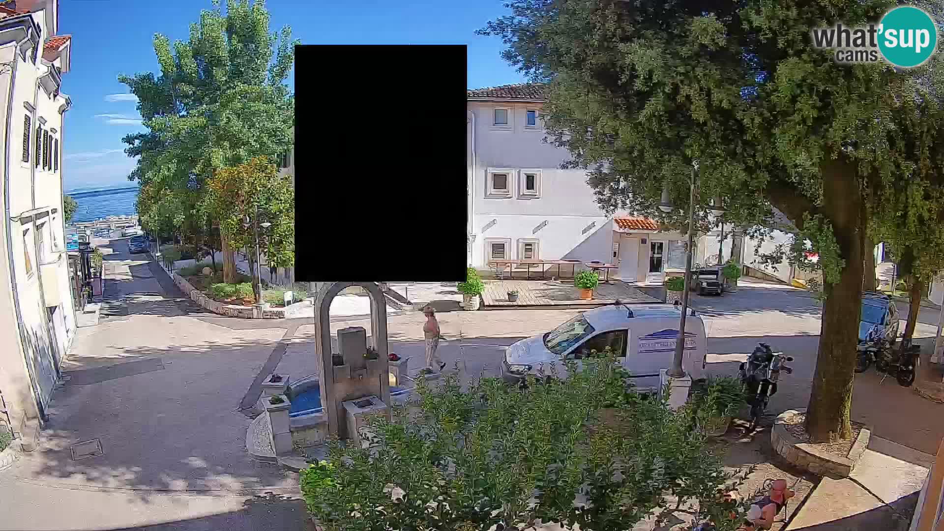 Web kamera centar Mošćeničke Drage – Pogled uživo