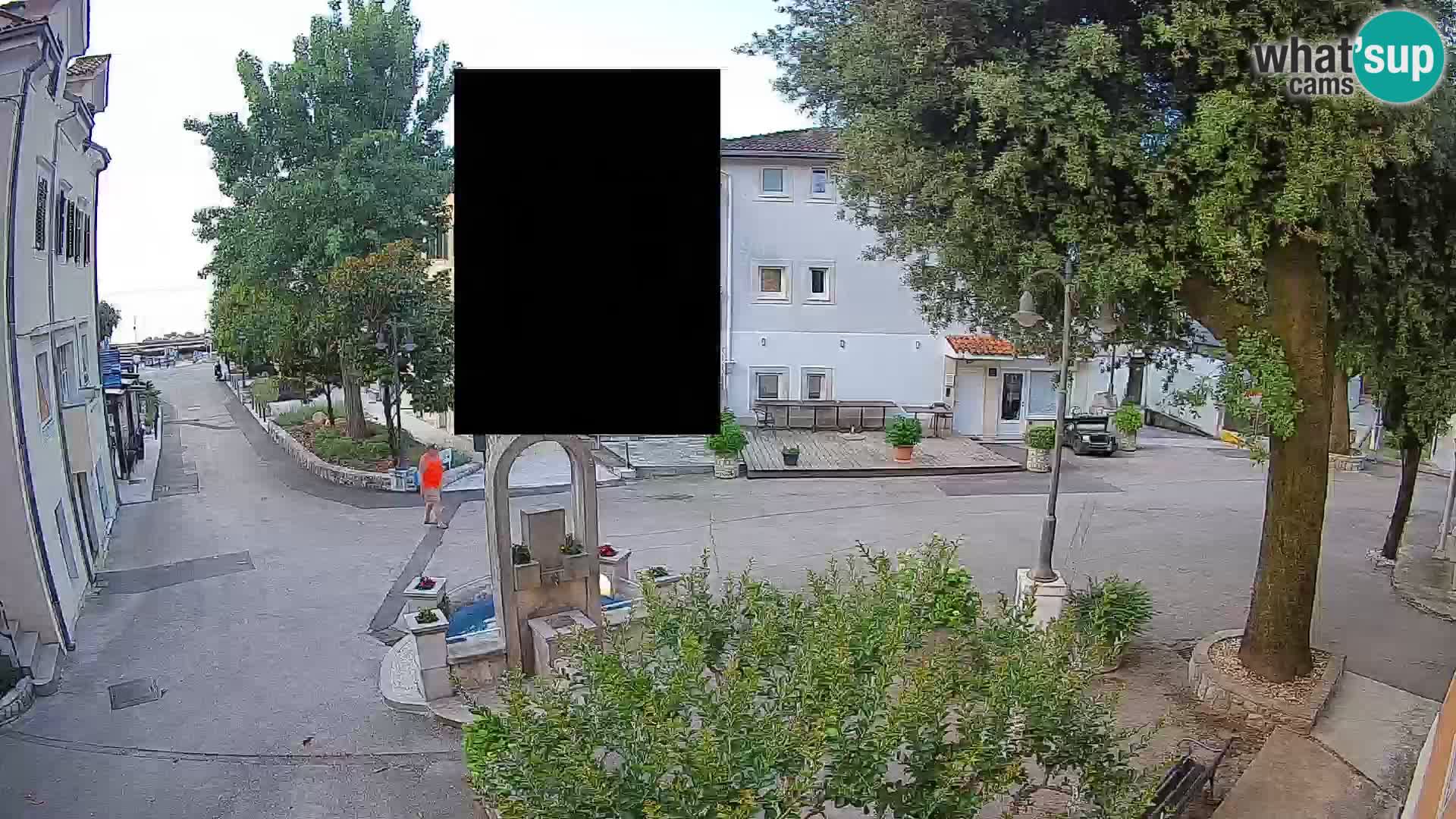 Spletna kamera center Mošćeniška Draga – Pogled v živo